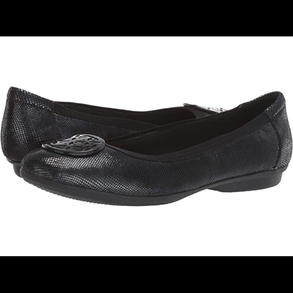 NIB!! Gracelin Lola Flats Black Leather Sz 5
